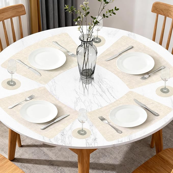 Round Table Placemats Set of 4, Wedge Shaped Faux Leather Table Mats, Heat Resistant Wipeable Washable Place Mats for Dining Table Dinner Kitchen Indoor Outdoor