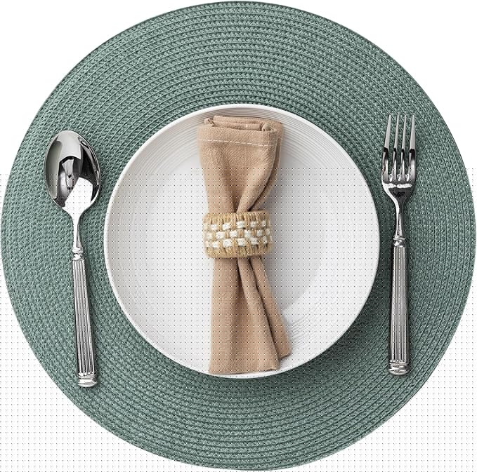 Round Placemats Set of 8 Plastic Woven Placemats Washable Wipeable Table Mats for Dining Table Heat Resistant Non-Slip Circle Place Mats (Dusk Green)
