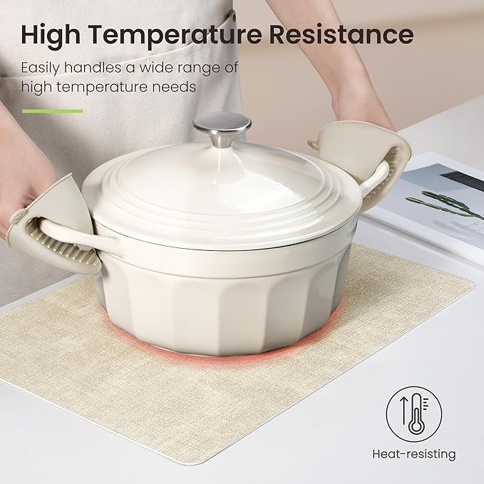 Placemats Set of 4, Faux Leather Heat Resistant Wipeable Placemats, Dual Sided Waterproof Oilproof Washable Table Mats with Coaster, Suitable for Kitchen, Dining, Table Decor (4, Black Beige)