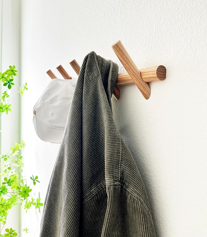 Modern Minimalist Wooden Wall Hook Rack, Solid Ash Wood Coat Rack with 5 Hooks, Wall Mounted Entryway Organizer for Coats, Hats & Bags, 20 lb Capacity
