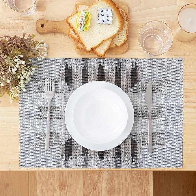 Winknowl Placemats Set of 8, Heat Resistant Stain Resistant Woven Vinyl Insulation Place mats, Durable Washable Elegant Table Mats for Kitchen Dining Table Decor (Geometric Gray)