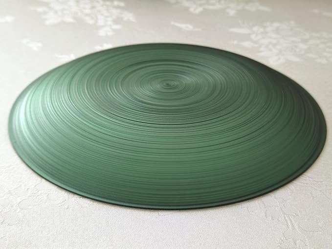 " OCCASIONS " 50 Plates Pack (25 Guests)-Wedding Party Disposable Plastic Plate Set -25 x 10'' Dinner + 25 x 7'' Salad & Dessert plates (Belize in Green & Gold)