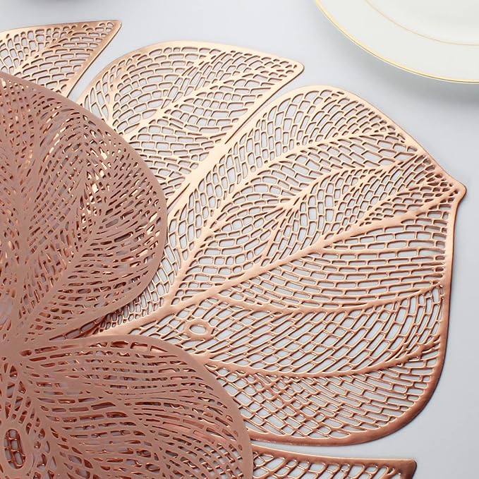 Evevda Rose Gold Leaf Shaped Vinyl Placemats for Dinner Table Set of 8 Metallic Plastic Place Mats Wipeable 8Pcs Table Mats for Wedding Annersary Dinner Table Decoration Mats(17.7x13.8inch/45x35cm)…