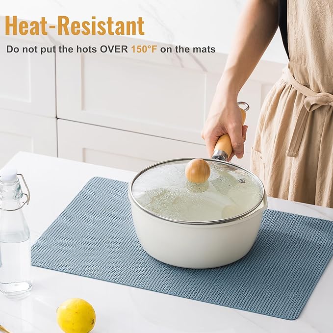 Jovono Faux Leather Placemats Set of 4, Waterproof Washable Table Mats, Easy-Clean Heat Resistant Kitchen Vinyl Place Mat for Dining Table, Restaurant, Indoor, 17.8"x11.8", Light Blue