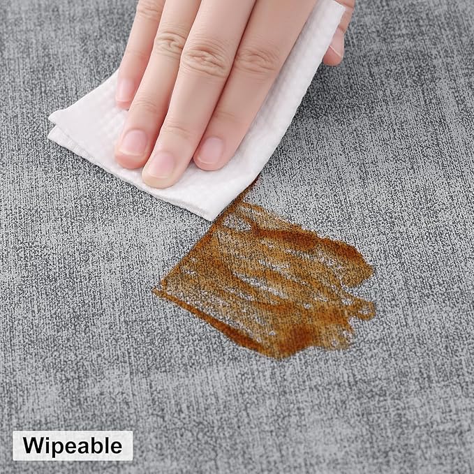homing Round Faux Leather Placemat and Coaster 4 Packs, Washable Heat Resistant Dining Place Mats, Wipeable Double-Sided Table Mats for Indoor and Outdoor, Diameter 13 and 3.93 inch, Light Grey