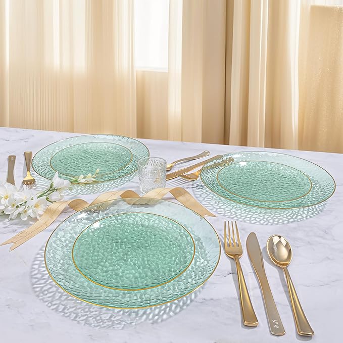 DaYammi 100PCS Green and Gold Plastic Plates - 10 inch Clear Green Gold Dinner Plates - Hammer Pattern Design - Fancy Disposable Platos - Heavy-Duty Party Platos Ideal for Wedding
