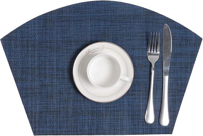 SHACOS Round Table Placemats Set of 7 Woven Vinyl Wedge Placemat with Centerpiece Mat Heat Resistant Place Mats Round Table Mats Wipe Clean (7, Blue Black)