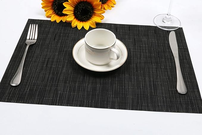 SHACOS Placemats Set of 4 Woven Vinyl Place Mats for Dining Table Wipe Clean Non Slip Table Mats (4, Black)