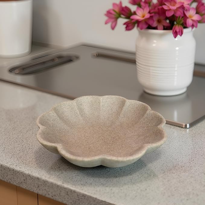 Large Handmade Decorative Bowl decor, Scalloped Pedestal Bowls for Modern Home Decor,Ruffle Decor,Stylish Key Bowl for Entry Table,Decorative Fruit Bowl for Kitchen Counter,Artificial Stone Beige