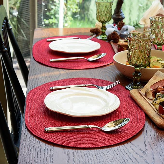Noctiflorous Oval Braided Placemats Set of 4 Woven 12x18 Inch Non Slip Washable Heat Resistant Place Mats Round Tablemats for Dining Kitchen Party Daily Table Decor Dinner Mats (Red, 4)
