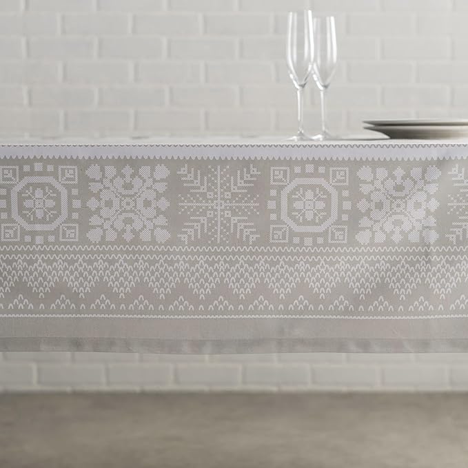 Maison d' Hermine Table Cloth Rectangle Table 100% Cotton 54 x 72 Inches Fall Tablecloth Reusable Everyday Use for Thanksgiving Christmas Decorations Dining Farmhouse Party (Cozy Christmas)