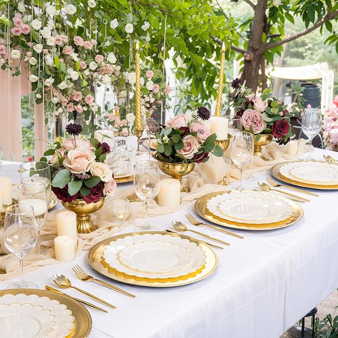 LIYH 8 Pcs Gold Charger Plates 13'' Plastic Round Chargers Plates Reusable Wedding Dinner for for Table Setting Wedding Party Decoration