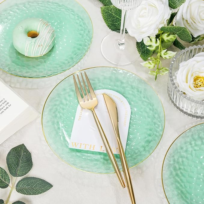 Rubtlamp 60 Pcs Green Gold Plastic Plates, Hammered Plastic Salad Plates, Green Disposable Plates With Gold Rim,7 Inch Disposable Dessert Platos, Disposable Dessert Appetizer Platos for Party