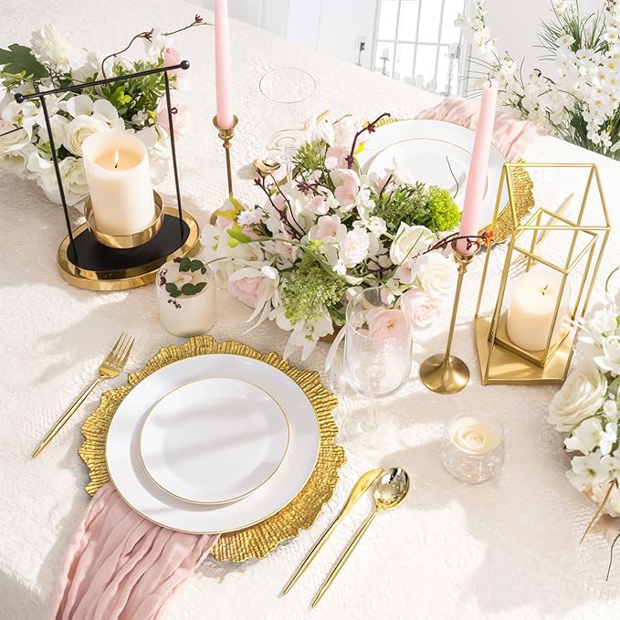 LIYH 8 Pcs Gold Charger Plates 13'' Plastic Round Chargers Plates Reusable Wedding Dinner for for Table Setting Wedding Party Decoration