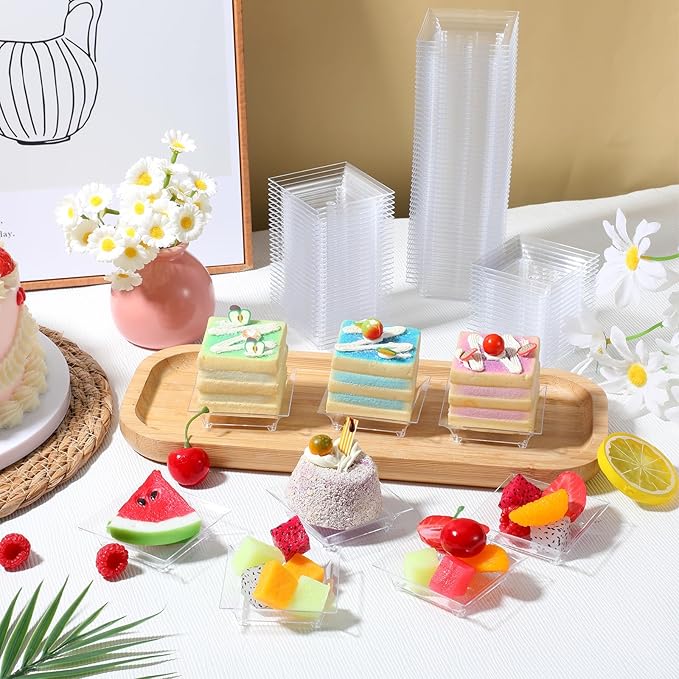 SHENLIU 300 Pcs 1oz Mini Clear Dessert Plates, 2.4 x 2.4 Inch Disposable Square Plastic Appetizer Plates Small Clear Dish for Dessert Salad Appetizer Sauces Tastings Cake Wedding Party Serving