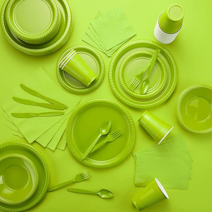 Disposable Paper Plates Green, 7 Inch Paper Dessert Plates, Strong and Sturdy Disposable Plate for Party, Dinner, Holiday, Picnic, or Travel Party Plate, Pack of 50