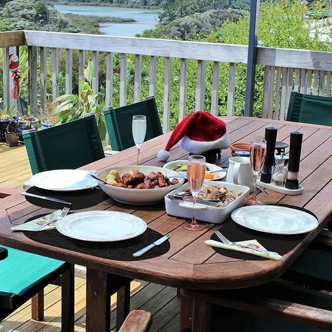 Placemats Set of 12 Washable, Heat Resistant Table Placemats Wipeable Faux Leather Oval Place Mats Non Slip, Waterproof Oval Table Mats for Indoor Outdoor, Black