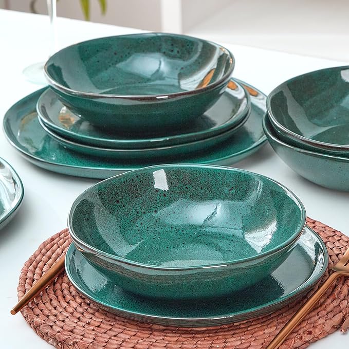 Bestone 12 Pieces Round Kitchen Dinnerware Sets，Plates and Bowls Sets,Dishes, Plates, Bowls, Dish Set, Chip Resistant Ceramic Dinnerware Set, Dishwasher/Microwave Safe,Service for 4,Ceylon Green