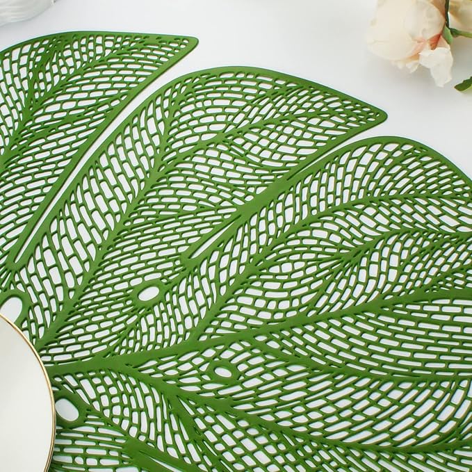 Evevda Green Leaf Shaped Vinyl Placemats for Dinner Table Set of 8 Plastic Green Place Mats Wipeable 8Pcs Table Mats for Wedding Annersary Dinner Table Decoration Mats