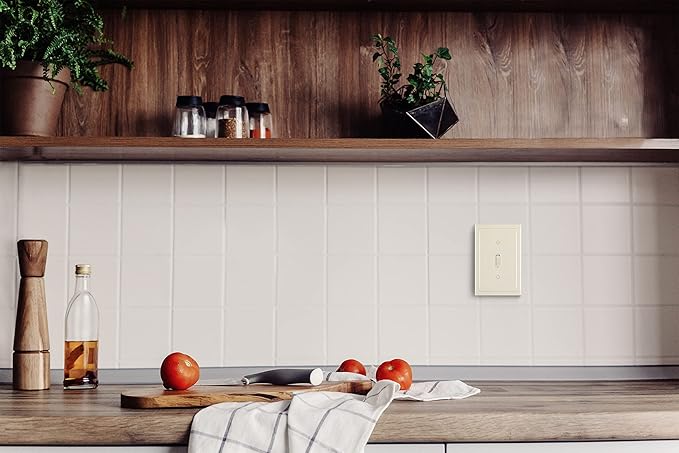 Henne Bery Modern Edge Decorative Wall Plate Switch Plate Outlet Cover, Durable Solid Zinc Alloy (Single Toggle 2PK, Light Almond)