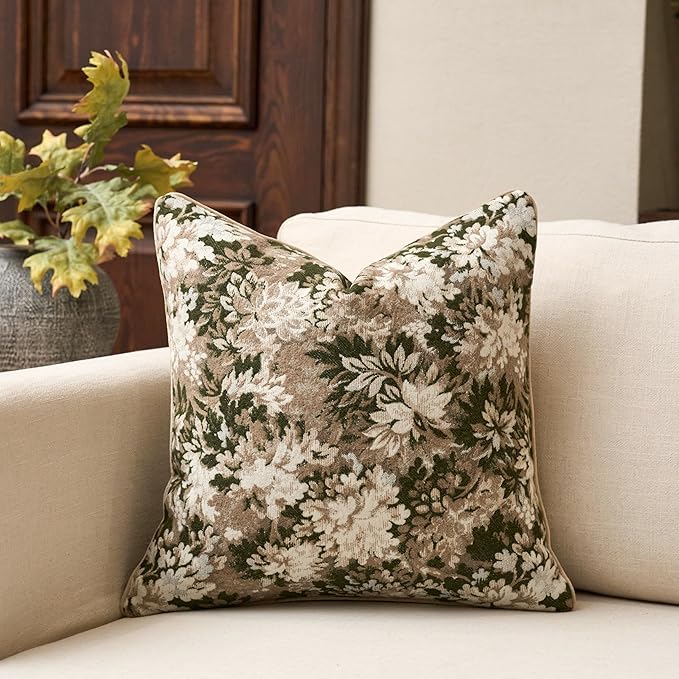 Yangest Neutral Floral Pillow Cover 18 x18 Inches, Vintage Chenille Square Throw Pillow Cover Soft Decorative Farmhouse Accent Couch Pillow Cover for Living Room Bedroom, Green