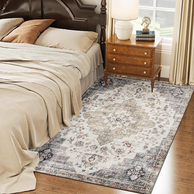 HOMCOM Washable Area Rug, 4'x6' Vintage Indoor Distressed Carpet, Retro Floor Cover Foldable, Floral Print Mat for Living Room, Bedroom, Dining Room, Brown and Green