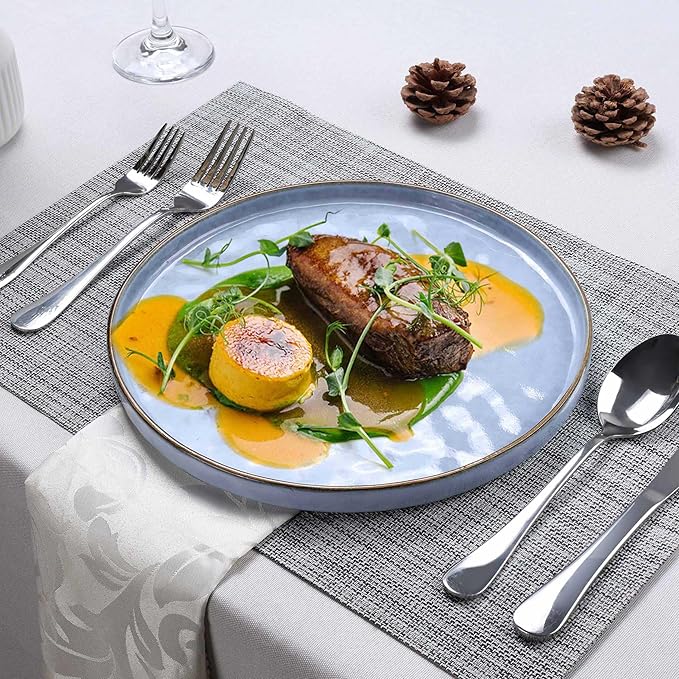 LIANYU Ceramic Dinner Plates Set for 4, 7.9In Porcelain Kitchen Salad Dessert Serving Dishes Set, Modern Round Stoneware Dinnerware Appetizer Plates, Scratch Resistant & Microwavable, Serenity Blue