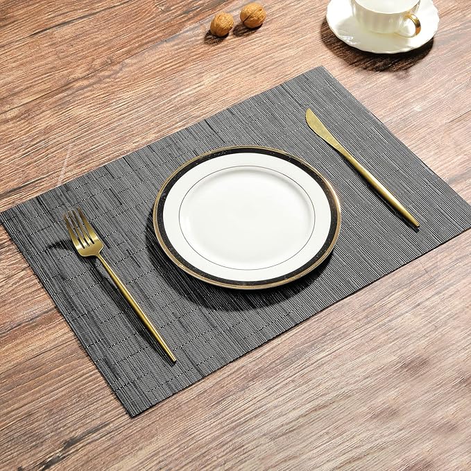 SHACOS Placemats Set of 4 Woven Vinyl Place Mats for Dining Table Wipe Clean Non Slip Table Mats (4, Black)