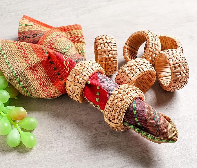 Rattan Napkin Rings Set of 12 - Fancy Elegant Beautiful Decorative Napkin Holder for Dining Table Décor, Easter, Farmhouse, Dinner, Wedding, Family Gathering, Thanksgiving & Everyday Use - Natural