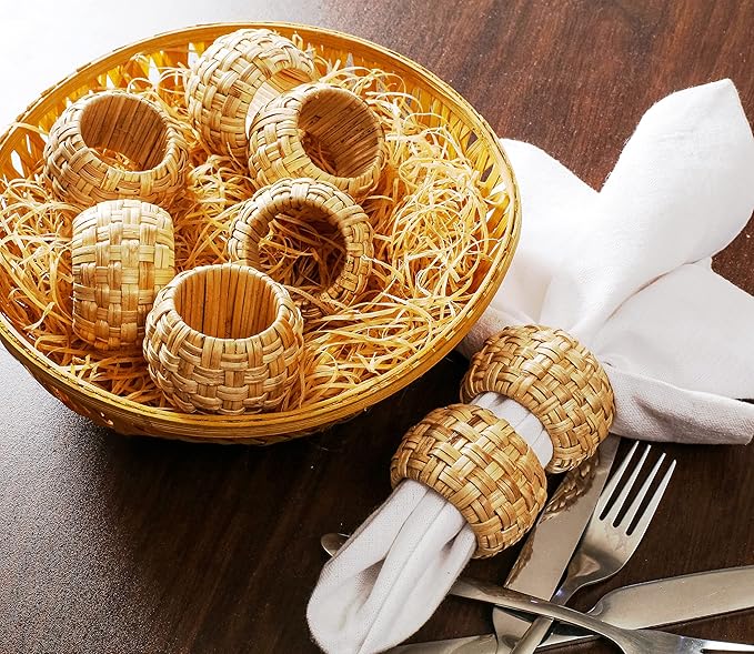 Natural Rattan Napkin Rings Set of 12 - Fancy Elegant Beautiful Decorative Napkin Holder for Dining Table Décor, Easter, Farmhouse, Dinner, Wedding, Family Gathering, Thanksgiving & Everyday Use
