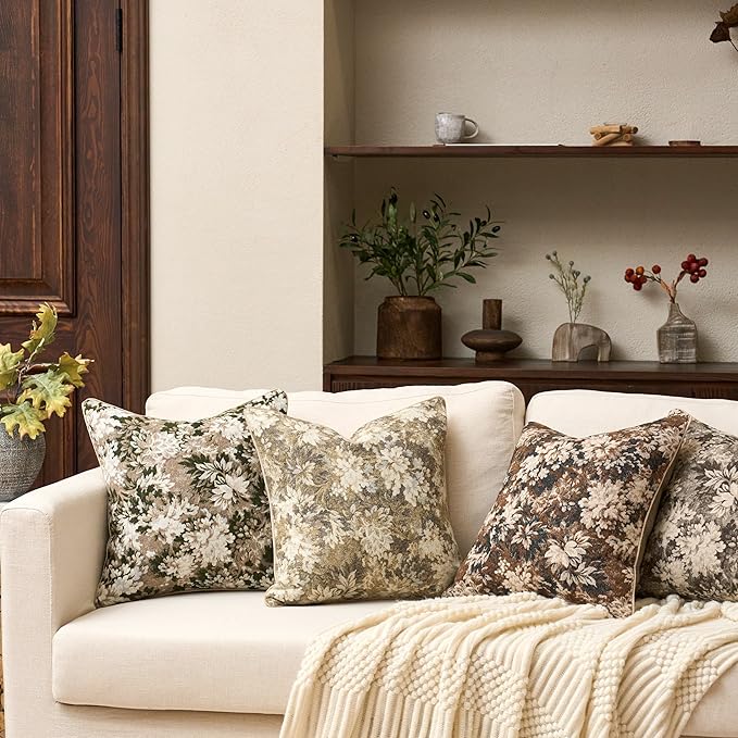 Yangest Neutral Floral Pillow Cover 12 x 20 Inches, Vintage Chenille Rectangle Throw Pillow Cover Soft Decorative Farmhouse Accent Couch Pillow Cover for Living Room Bedroom, Coffee Brown