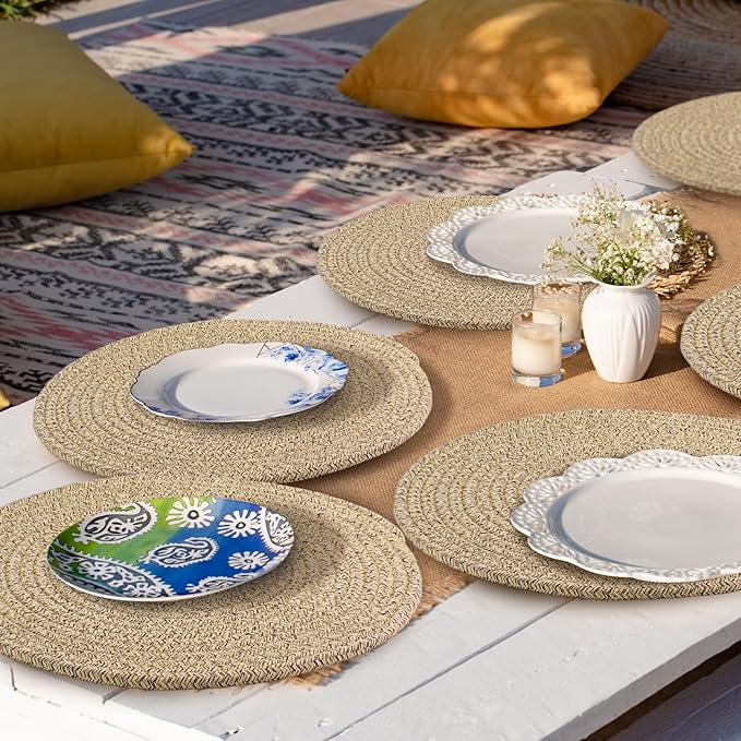 Kochorie Set of 4 Round Woven Cotton Placemats, 13 Inch Boho Table Mats for Kitchen and Dining Table, Farmhouse Heat Resistant Washable Trivets, Fall Thanksgiving Christmas Décor (Brown)