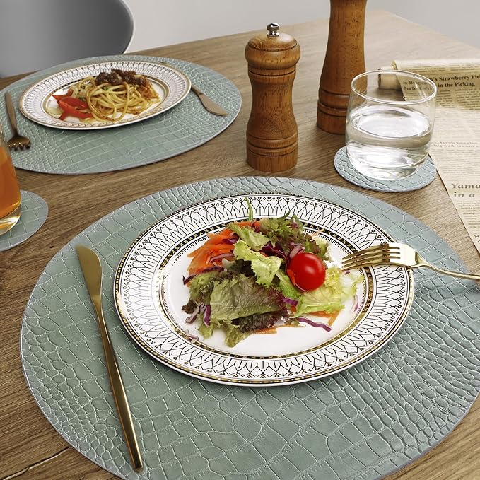 Jovono Round Leather Placemats for Round Tables Set of 6, Green Place Mats and Coasters, Wipeable Waterproof Heat Resistant Table Mats Easy to Care for Indoor Decor 14 inch Diameter