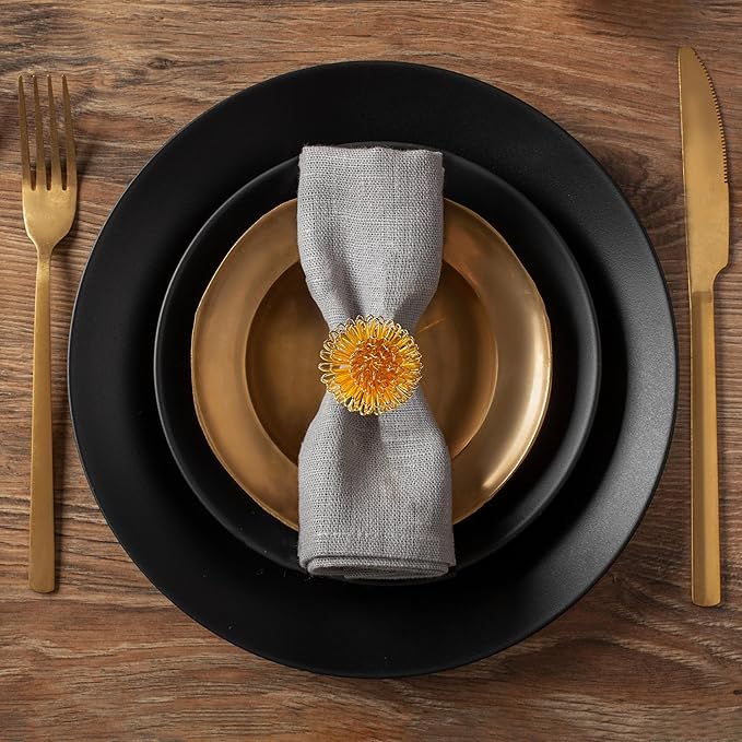 Decozen Set of 4 Gold Napkin Rings in Floral Design, Festive, Table Decor Setting for Holiday, Wedding, Birthday, Kitchen, Home Decor, Housewarming Gift - Thanksgiving & Christmas Gift Decoration