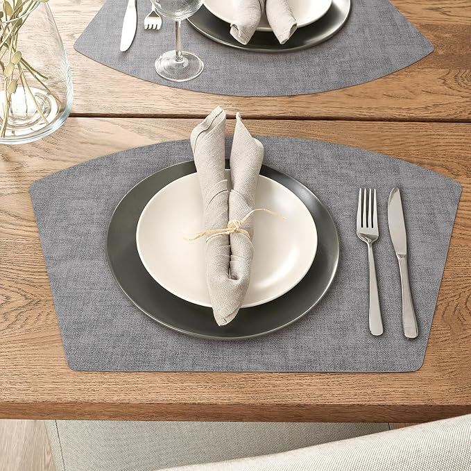Round Table Placemats Set of 4, Faux Leather Wedge Shape Place Mats Heat Resistant Wipeable Washable Table Mats for Dining Outdoor Indoor, Gray