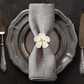 Decozen White Gold Napkin Rings Set of 16 White Gold Napkin Rings in Floral Design Festive Table Decor Setting for Holiday Wedding Birthday Kitchen Home Decor Housewarming Gift