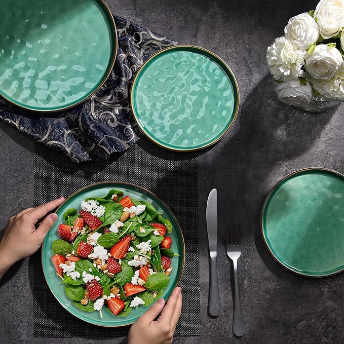 LIANYU 7.9 Inch Dessert Plates of 4, Kitchen Ceramic Dinner Plates Set, Dinnerware Serving Dishes Set, Dinnerware Salad Appetizer Plates for Microwave Dishwasher Oven, Chip Resistant, Emerald Green