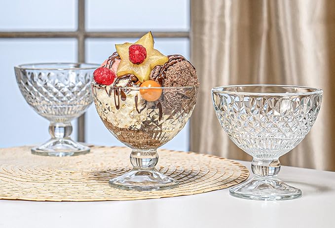 Red Co. Classic Footed Dessert Cups, Premium Crystal Clear Glass Ice Cream Bowls - Perfect for Parfait Fruit Salad or Pudding, Set of 6, 9 OZ