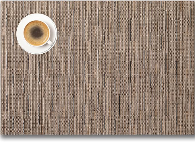 Placemats Set of 4 - Easy Clean Woven Vinyl Placemats for Dining Table, Indoor/Outdoor Place Mats, Washable PVC Table Mats （Light Brown）