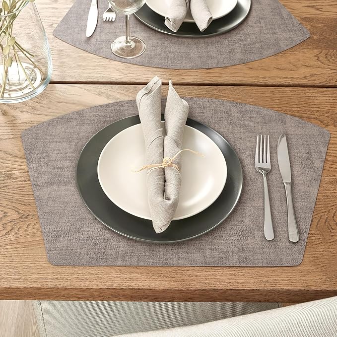 Round Table Placemats Set of 6, Faux Leather Wedge Shape Place Mats Heat Resistant Wipeable Washable Table Mats for Dining Outdoor Indoor, Camel