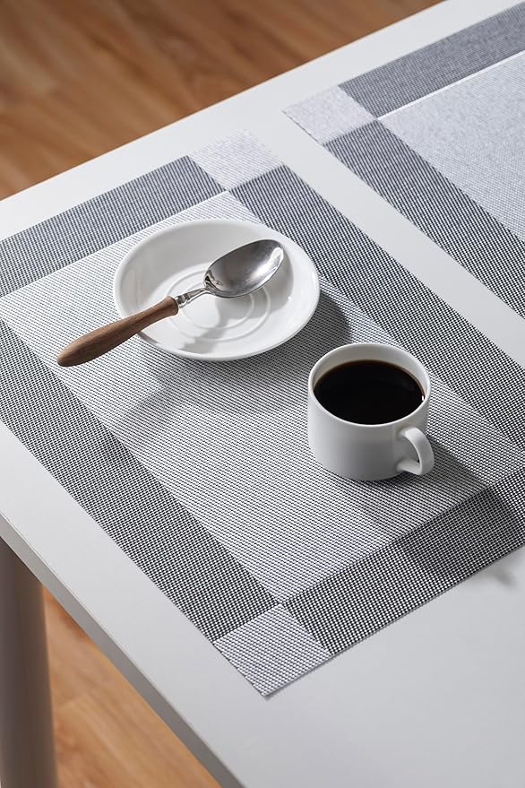 LEXMORE Placemats Set of 6 Vinyl/Plastic Woven Place Mats for Kitchen Table Indoor/Outdoor Washable Placemat Wipeable Dining Table Mats(Silver Cube)