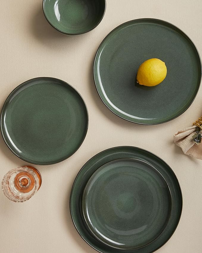 Ceramic Plates and Bowls Set, Everyday Dinnerware Set for 4, Wavy Rim Kitchen Dish Set, Chip Resistant Dishware Sets, Dishwasher Safe Dinner Set, Designed for Simple Meals, Forest Green